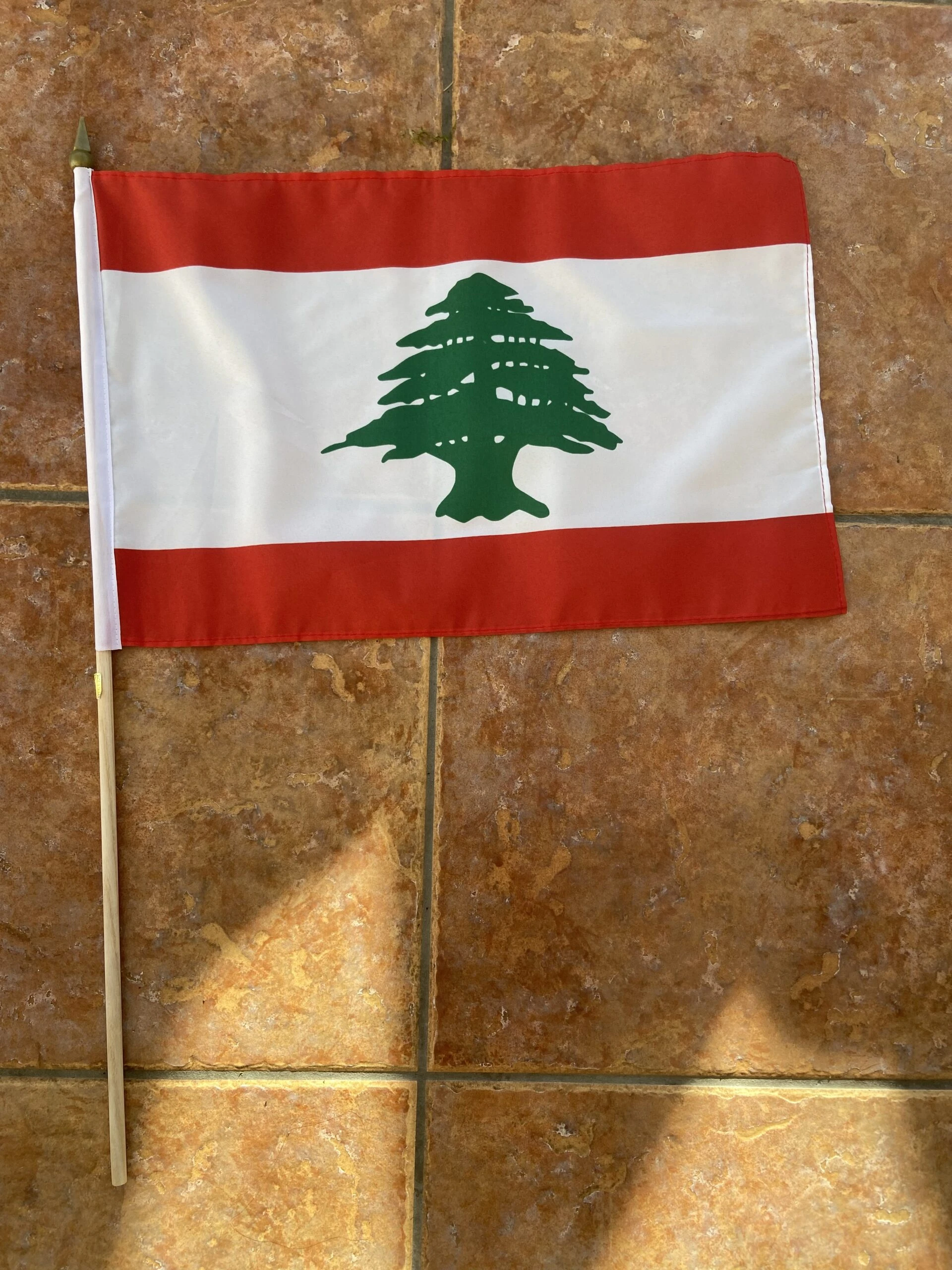Lebanon Lebanon large hand flag - Image 1