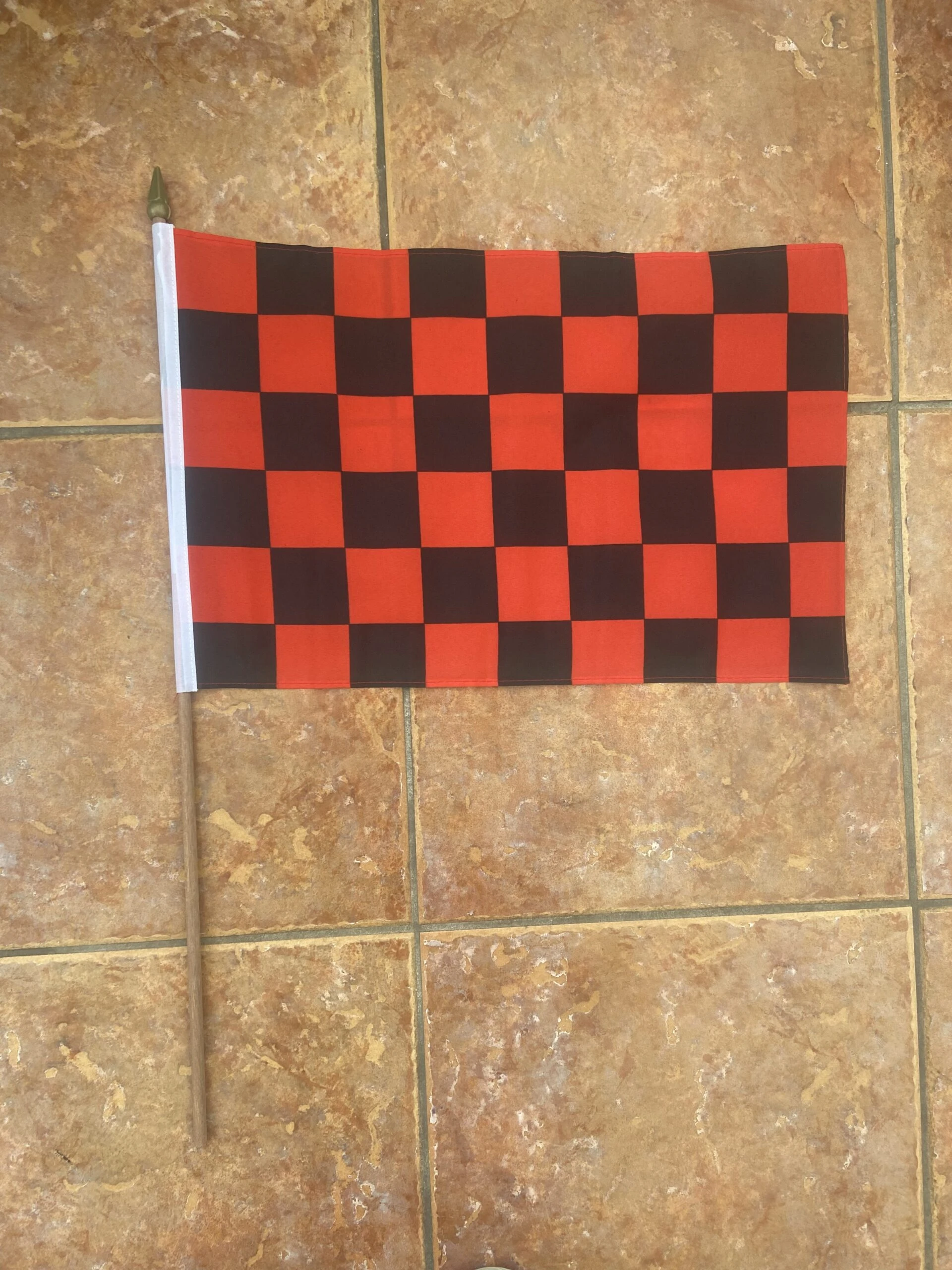 CH Red Black Checkered Black/Red large hand flag - Image 1