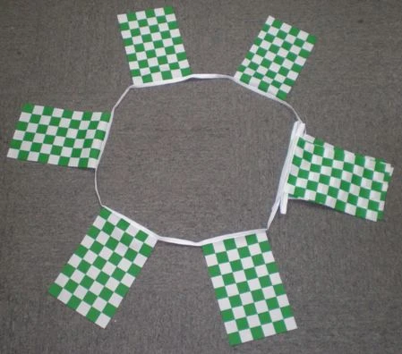 6m-20-flag-green-4ebbad659ee69 6m 20 flag Checkered green/white bunting - Image 1