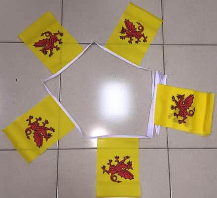 6m-20-flag-somer-556ec028191e4 6m 20 flag Somerset New bunting - Image 1