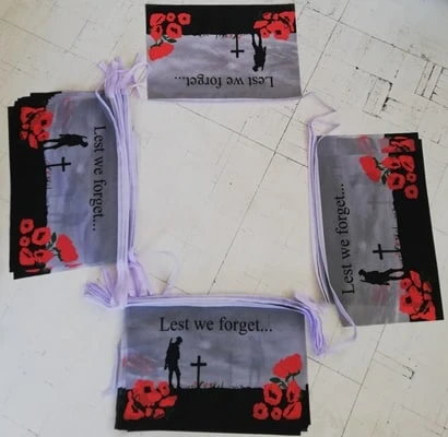 Lestweforget giant bunting 22m 30 flag Lest We Forget bunting (Remembrance Day) - Image 1