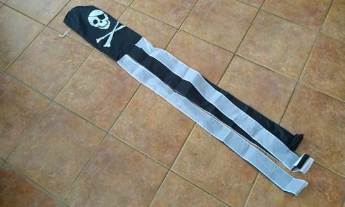 Skull and Cross Bones Windsock Skull and Cross Bones Windsock