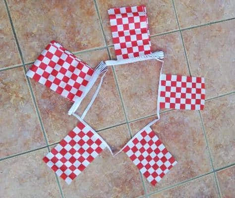 checkeredredwhitebunting 6m 20 flag checkered red/white bunting - Image 1