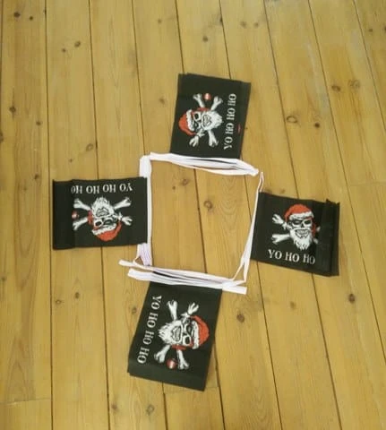 yohohoxmaspiratebunting 6m 20 flag Yo Ho Ho Pirate (Christmas) bunting - Image 1