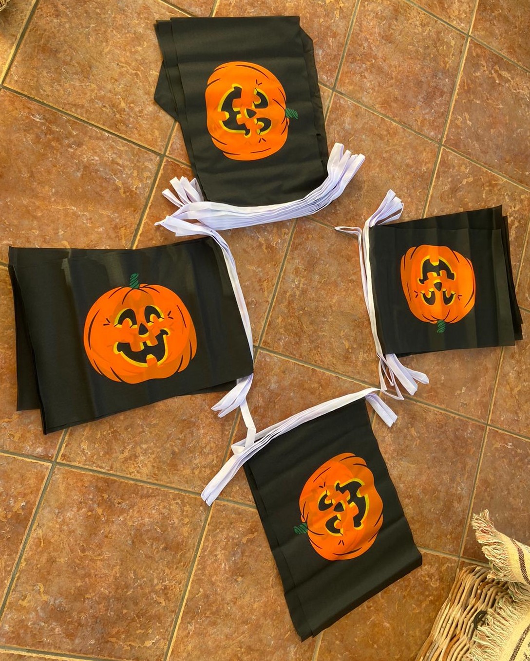 pumpkin 20m bunting 18x12 20m 32 flag 18"x12" Pumpkin bunting - Image 1